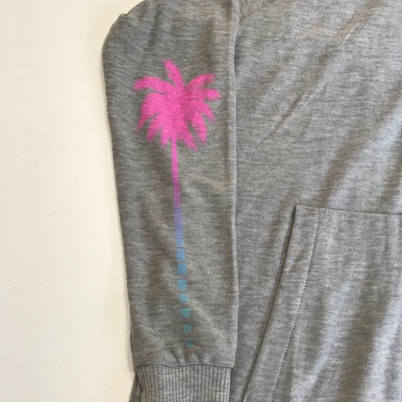 Chaser Vacation Beach Club hooded zip up top - Picture 7 of 9